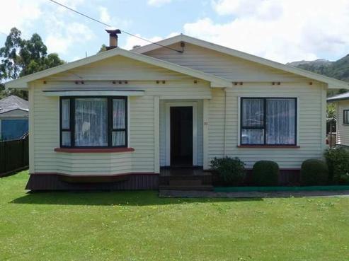 30 Inverness Street, Dunollie