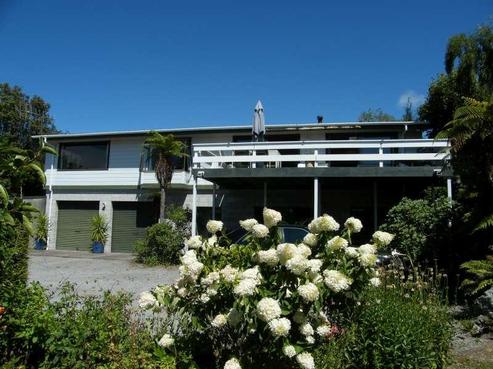 12 Te Kopua Street, Acacia Bay