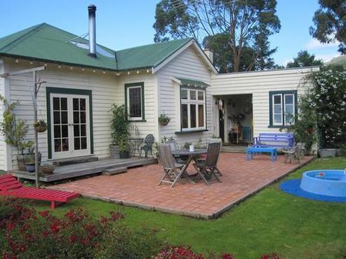 4 Berwick Road, Outram