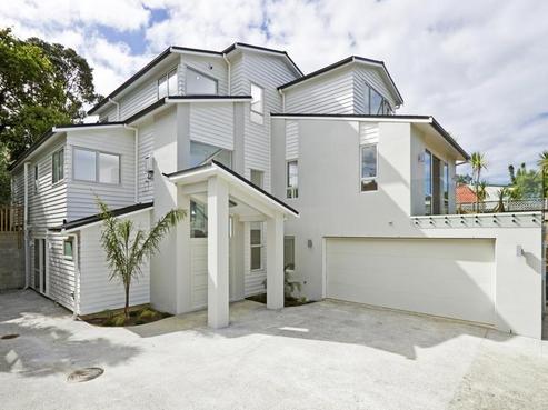 13 Korotaha Terrace, Rothesay Bay