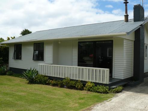 326 Main Road, Tairua