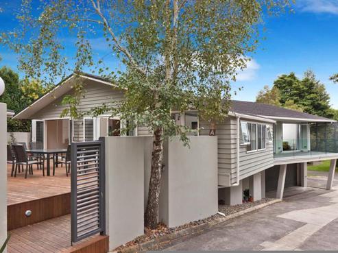 30A Marine Parade, Mellons Bay