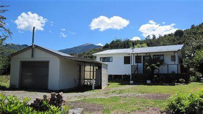 9 Kilgour Street, Blackball