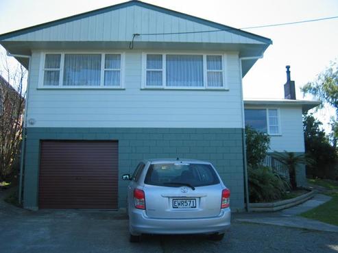 4 Bickerstaffe Road, Maungaturoto