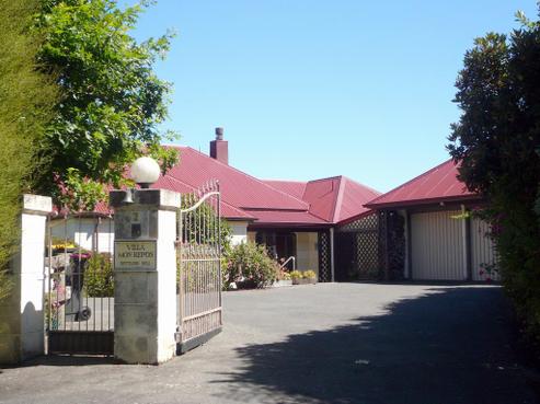 7 Settlers Hill, Akaroa