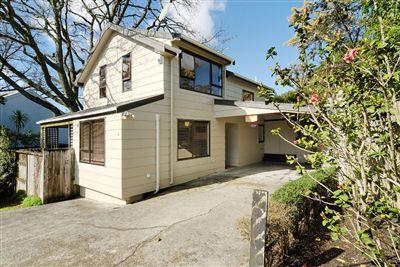 2/9 Savage Street, Westmere