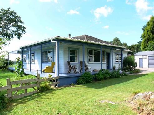 107 Braemar Road, Manawahe