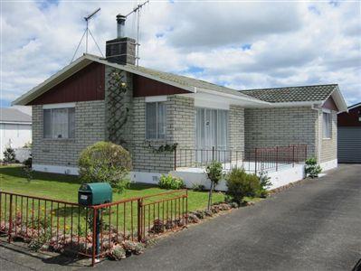 35 Featherston Street, Levin