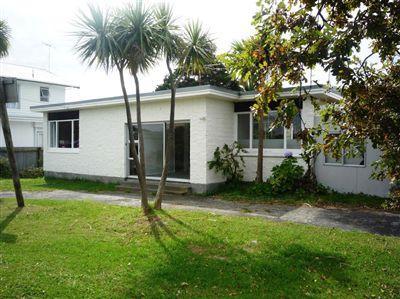 21 Ngapotiki Street, Paraparaumu Beach