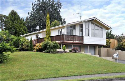 48 Utuhina Road, Springfield