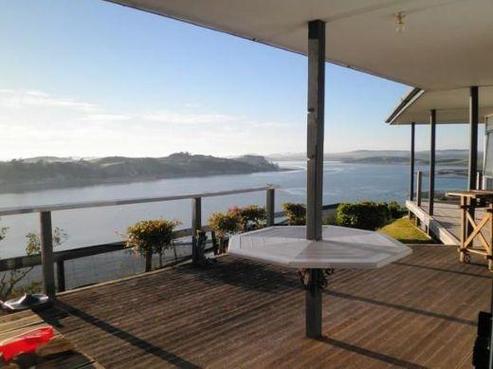 28 Cliff Street, Paparoa