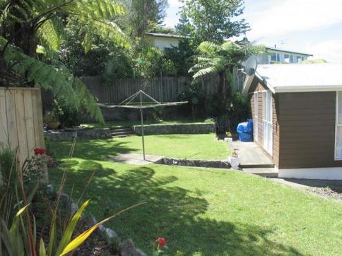 4 Picasso Grove, Belmont