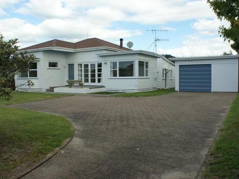 1/77 Domain Road, Whakatane