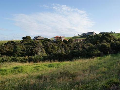 123 Roberts Road, Matakatia