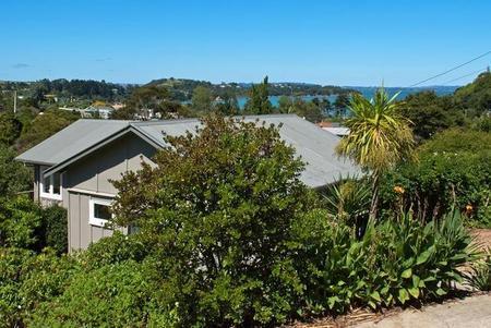 1 Lannan Road, Surfdale