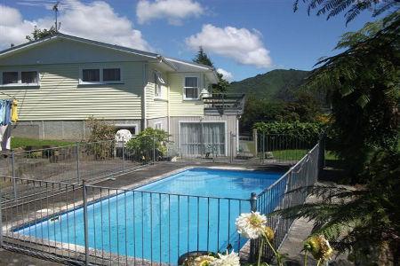 1314 Fergusson Drive, Brown Owl