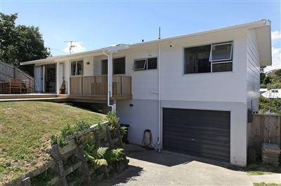 24 Picasso Grove, Belmont