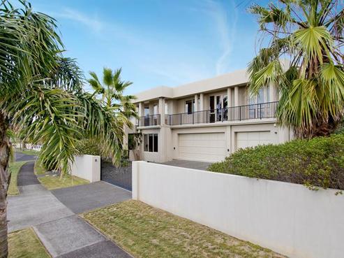 20 Anaheim Boulevard, Shamrock Park