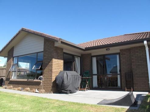 3 Panorama Place, Coastlands