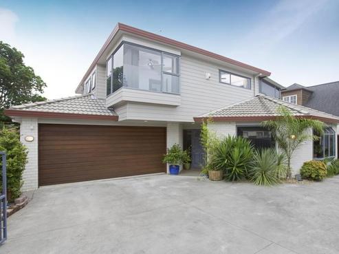 11A Hostel Access Road, Eastern Beach