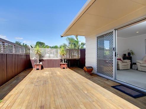 2/6 Mirrabooka Avenue, Botany Downs