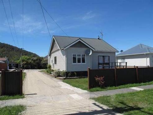 64 Hall Street, Cobden