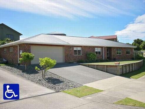 15 Maple Crescent, Whalers Gate
