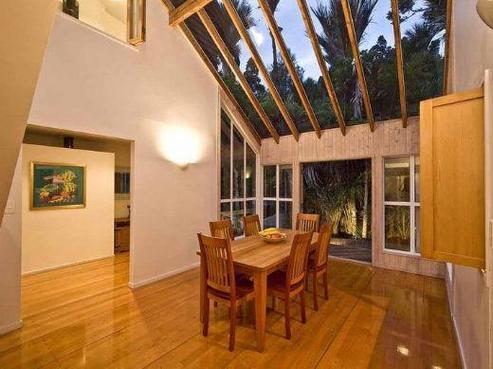 14 Valley View Road, Titirangi