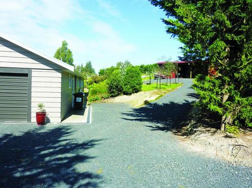 18 Sproull Drive, Scroggs Hill