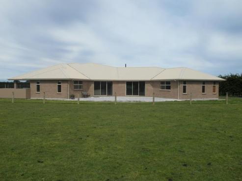 281 West Plains Road, West Plains