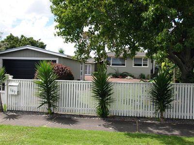167 Hobsonville Road, West Harbour