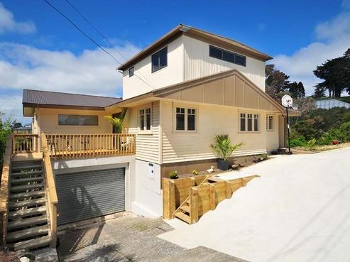 131 Albany Highway, Unsworth Heights