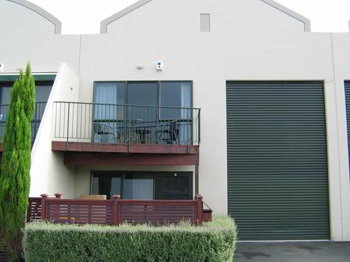 8/10 Airborne Road, Rosedale