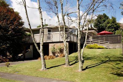 16 Ambury Place, Merrilands