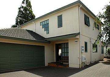 7A Kingsway, Three Kings
