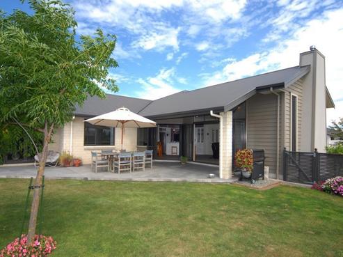 2 Kirkpatrick Place, Havelock North