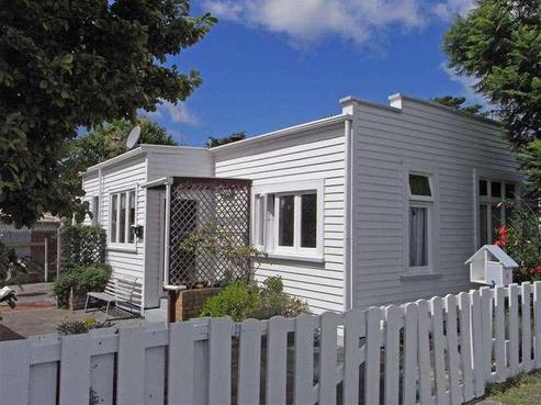 9 Vigor Brown Street, Napier South