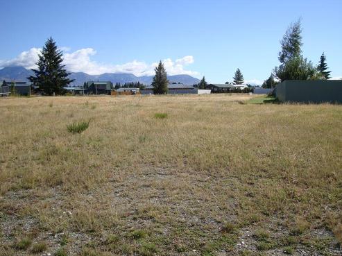 2 Rhoboro Road, Twizel