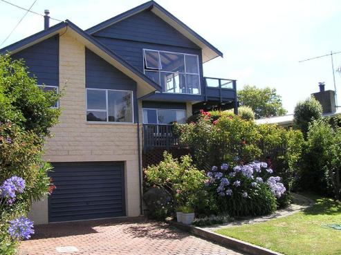16B Selwyn Avenue, Akaroa