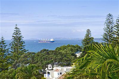 2/6 Brown Street, Hauraki