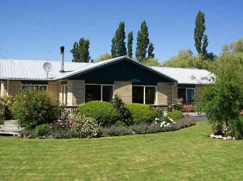 53 Garrymere Road, Okuku