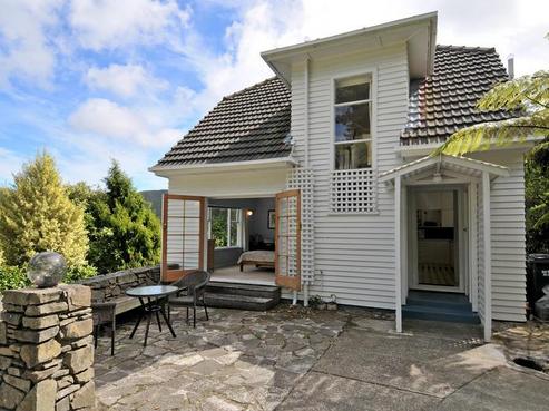 10 Rochester Street, Wilton