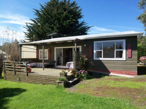 12 Greenwich Street, Waihola