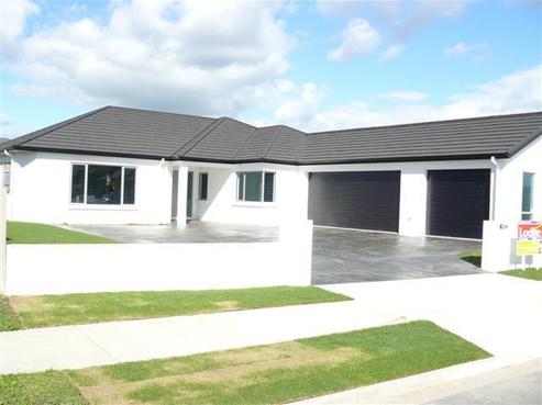 5 Rhys Avenue, Huntington