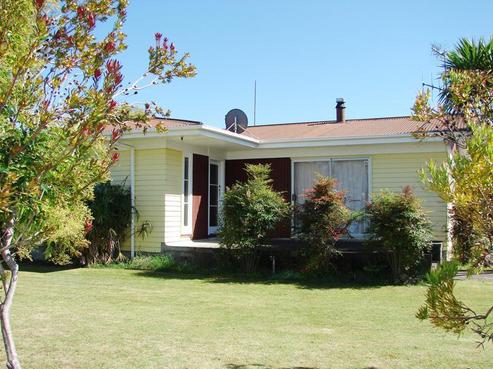 8 Grant Place, Greenmeadows