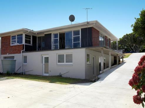 17 Castor Bay Road, Castor Bay