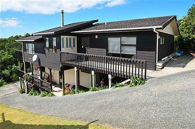 27 Rangimaarie Crescent, Snells Beach