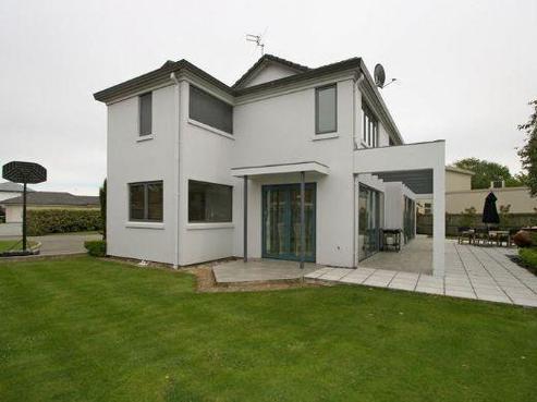 50 Chateau Drive, Burnside