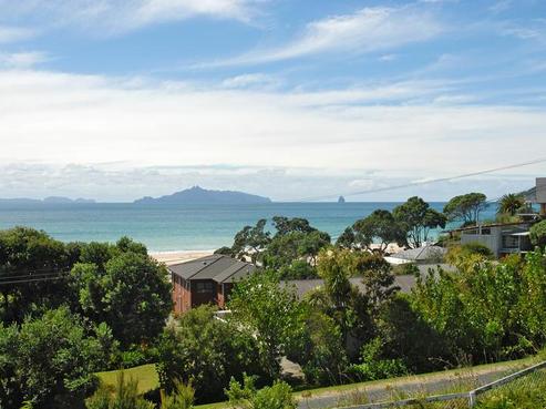 14 Wairahi Road, Langs Beach