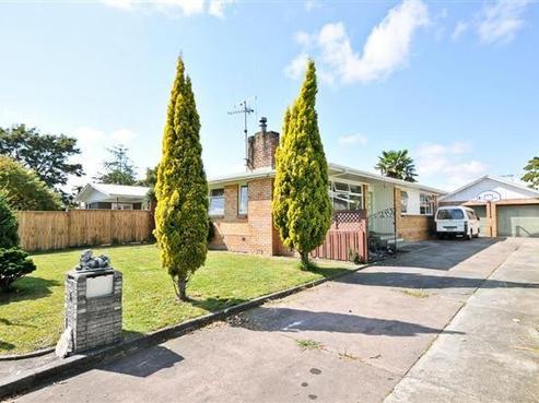 8 Betley Crescent, Fairview Downs